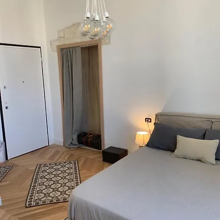 Prestigiosa Con Vista Su Piazza D'italia Maison d'hôtes Sassari